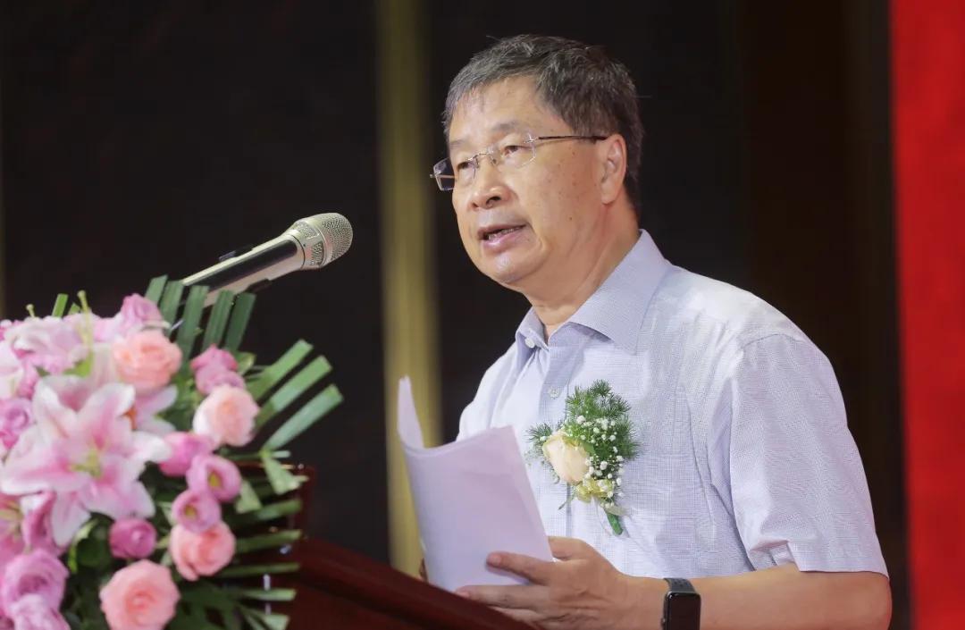 故宫博物院原常务副院长李季